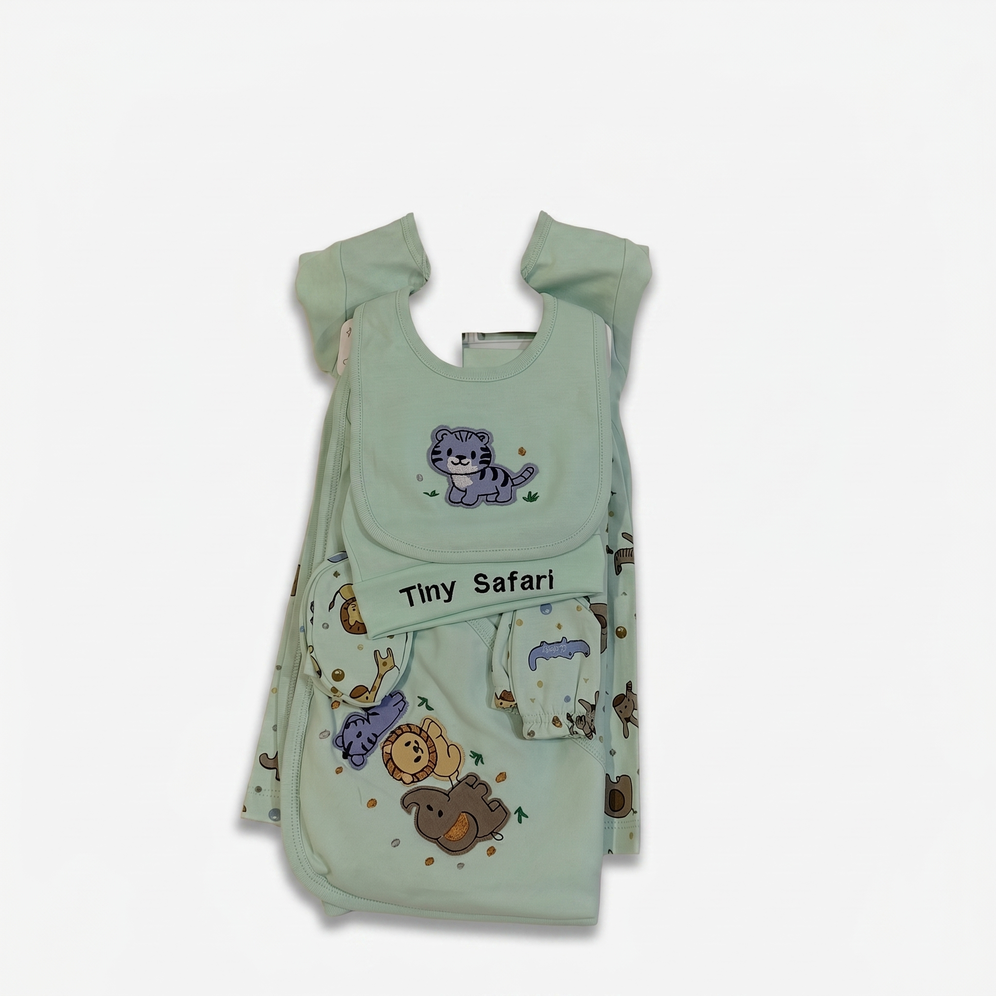 Sweet Baby Bear 10-Piece Newborn Gift Set