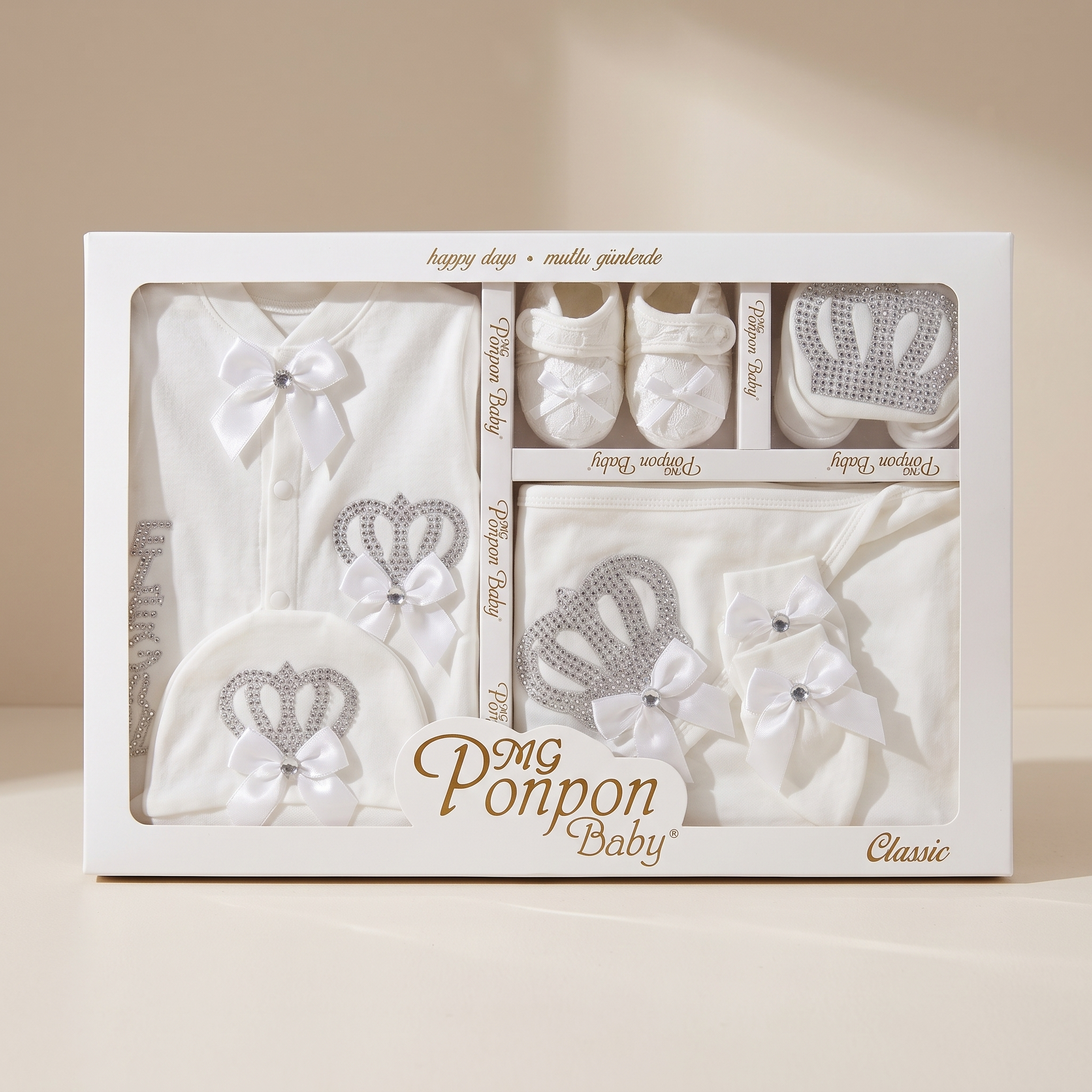 Luxury Newborn Gift Set – Crown Collection (7 Piece)