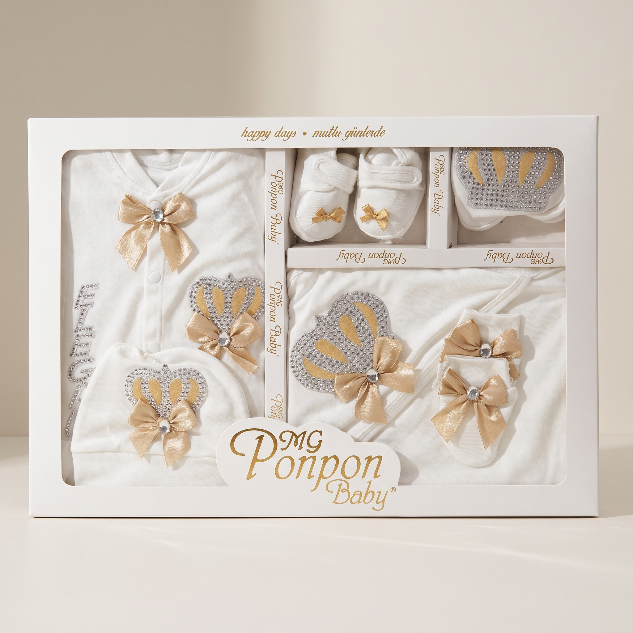 Luxury Newborn Gift Set – Crown Collection (7 Piece)