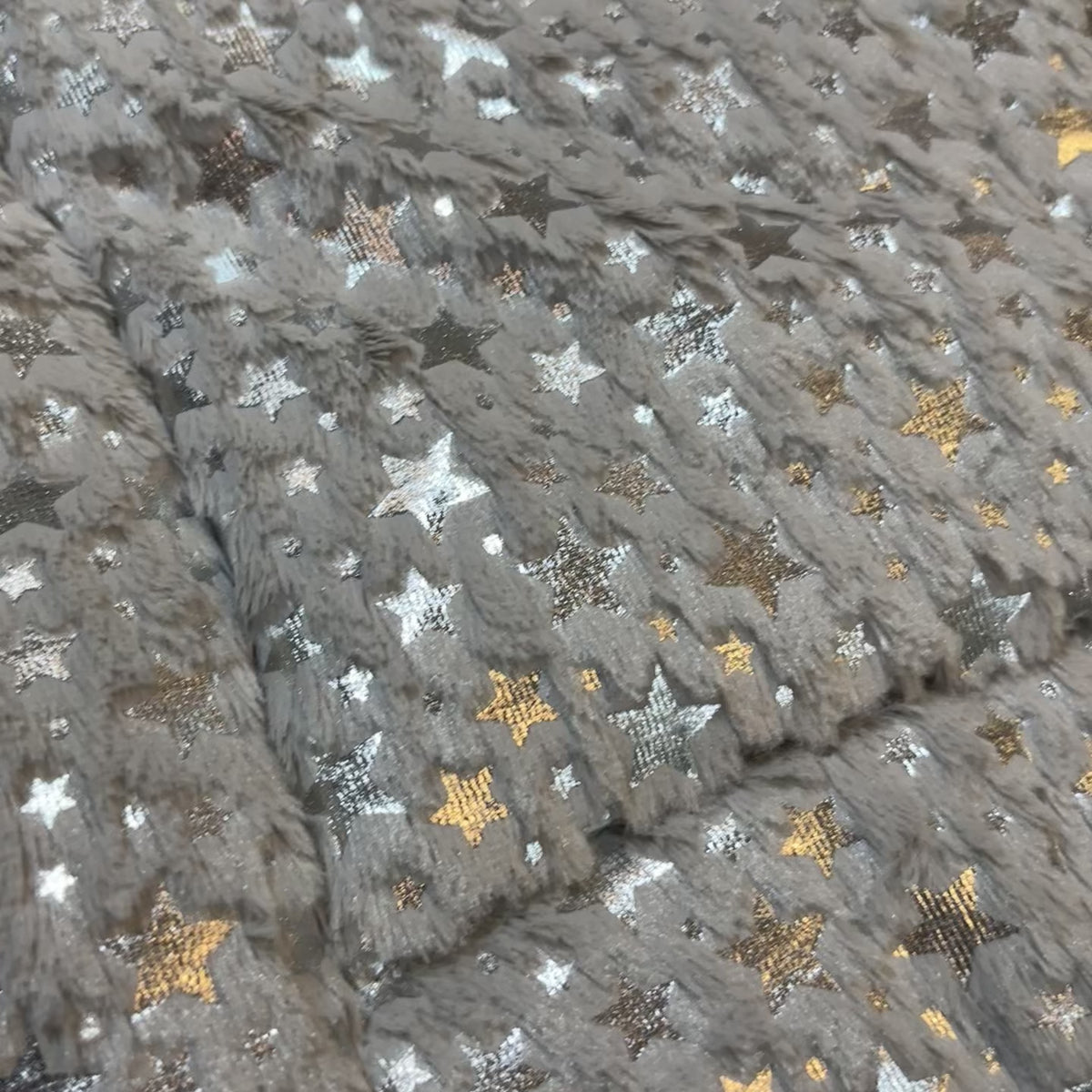 Baby Shaggy Print Pom Trim Carry Nest