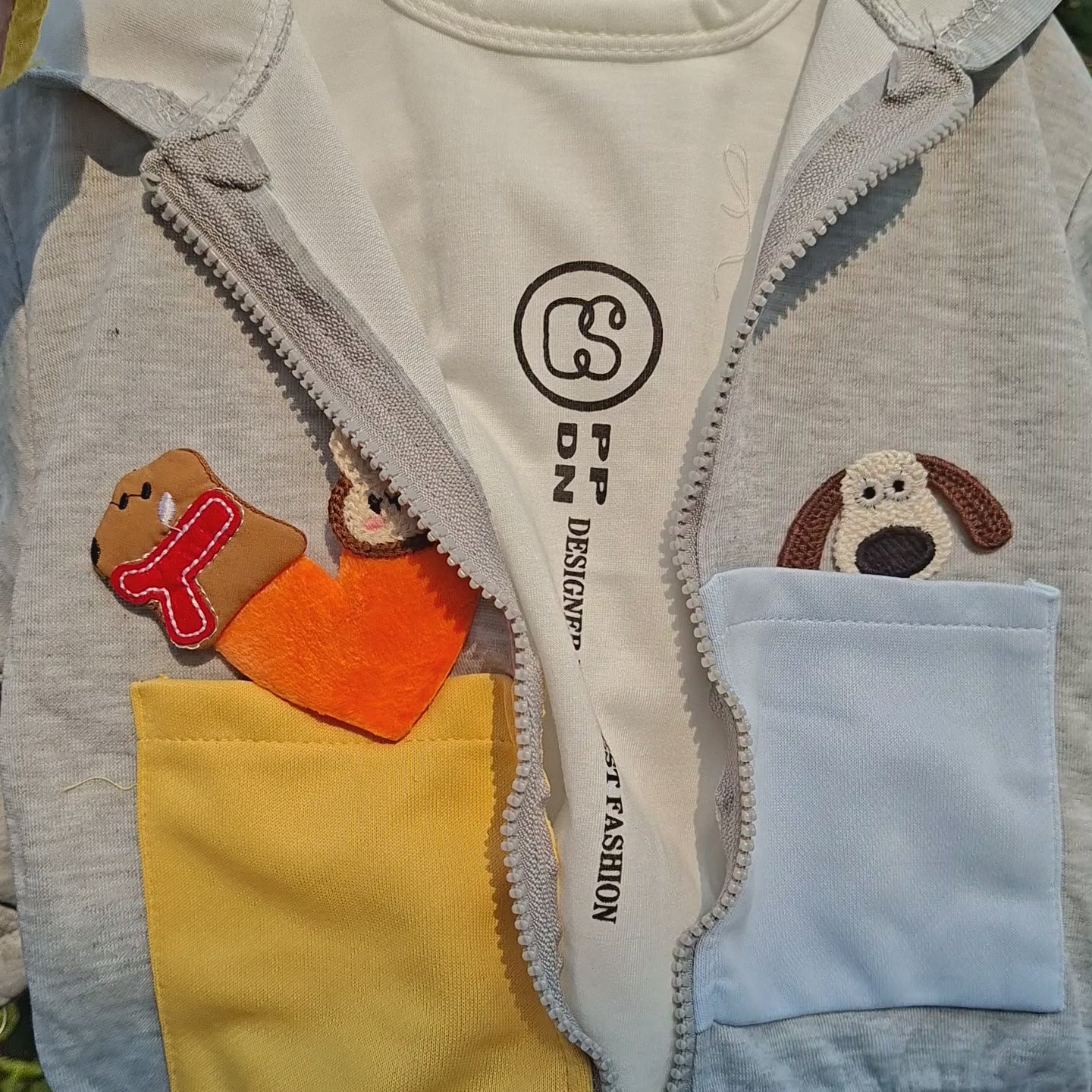Boys Cartoon Pocket Hoodie 3-Piece Set – 2 Colors