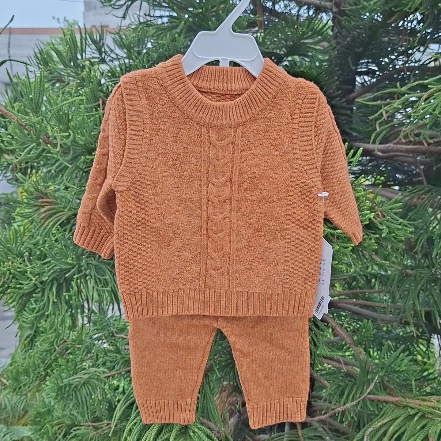 Baby Cable Knit 2-Piece Sweater & Pants Set – Mustard