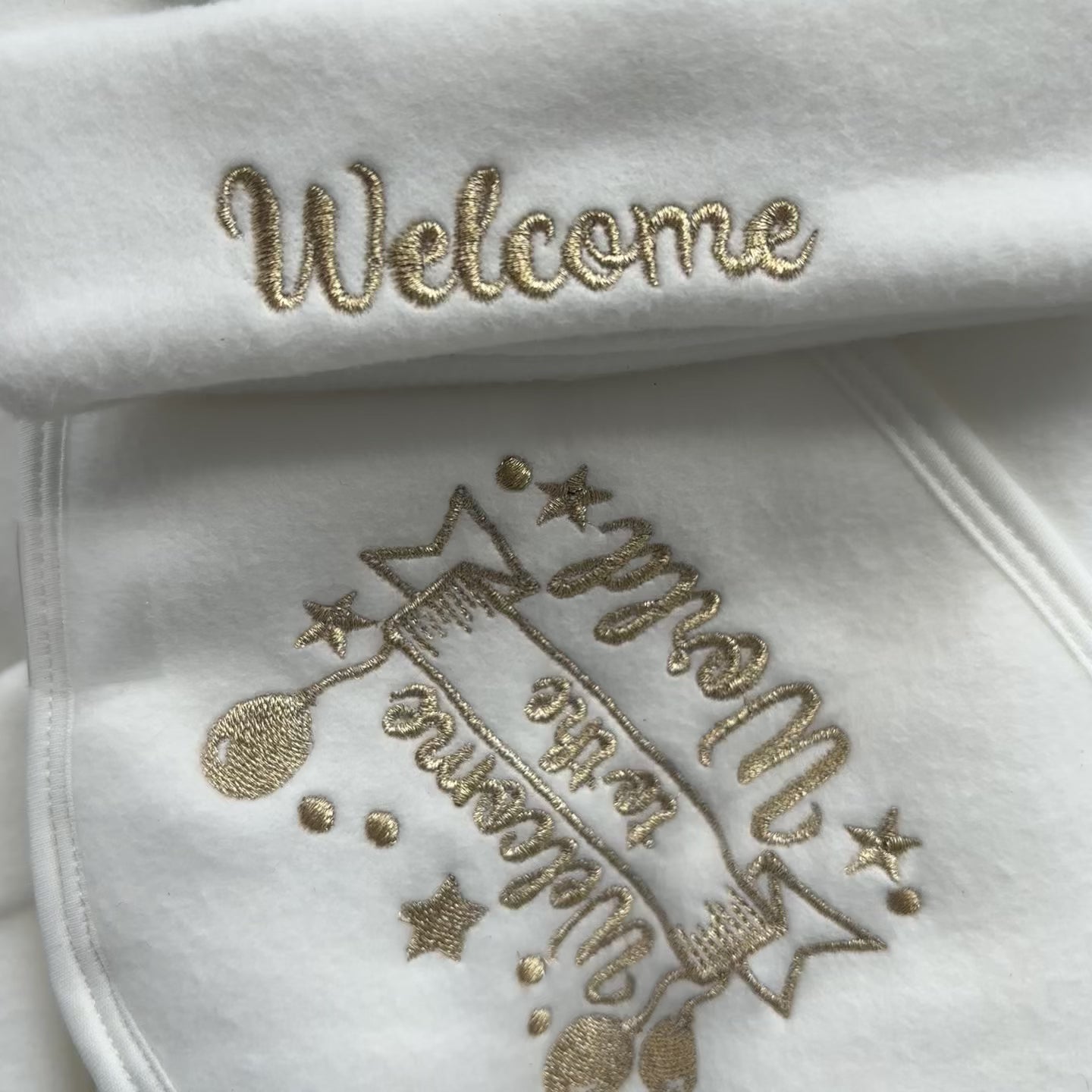 8-Piece Newborn Polar Fleece Starter Set – Silver & Golden