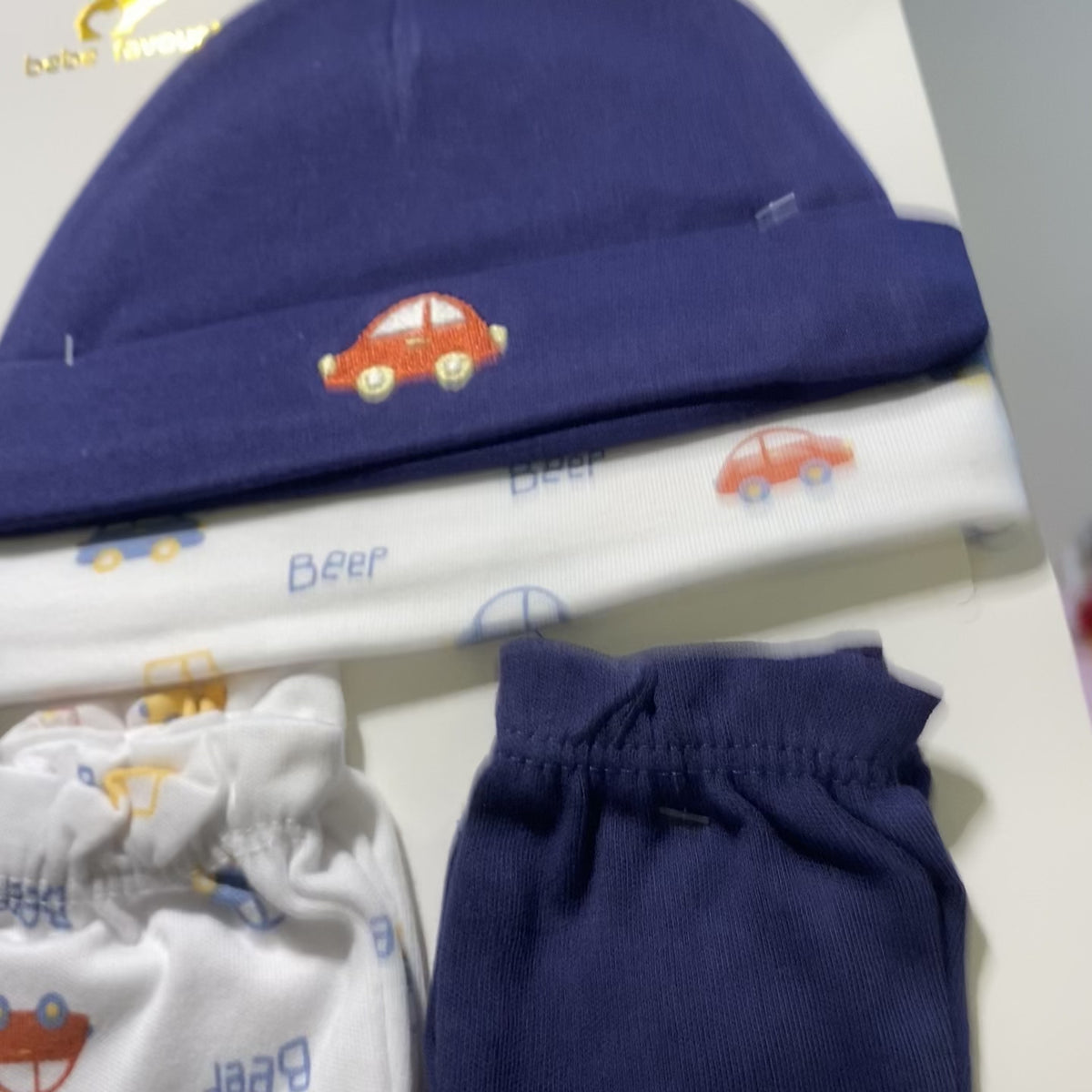 Newborn 4PC Cap & Mittens Set – 2 Designs